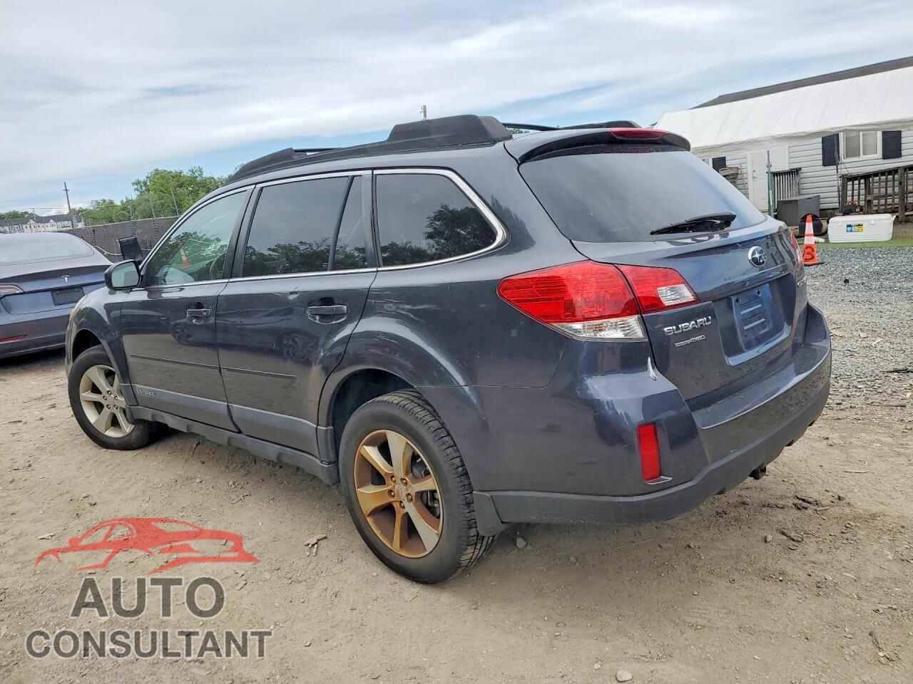 SUBARU OUTBACK 2013 - 4S4BRBCC5D3255601