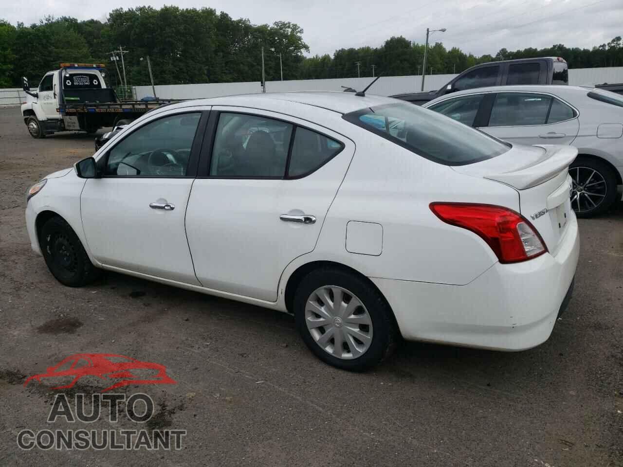 NISSAN VERSA 2015 - 3N1CN7AP1FL898576