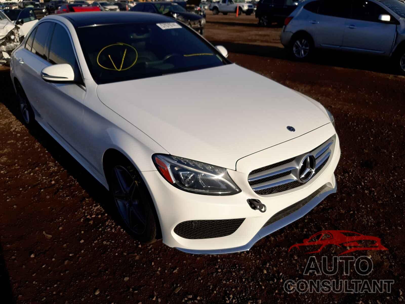 MERCEDES-BENZ C-CLASS 2018 - 55SWF4JB1JU244242