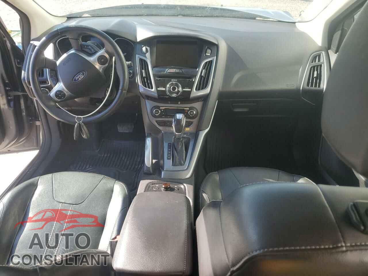 FORD FOCUS 2012 - 1FAHP3N25CL451072