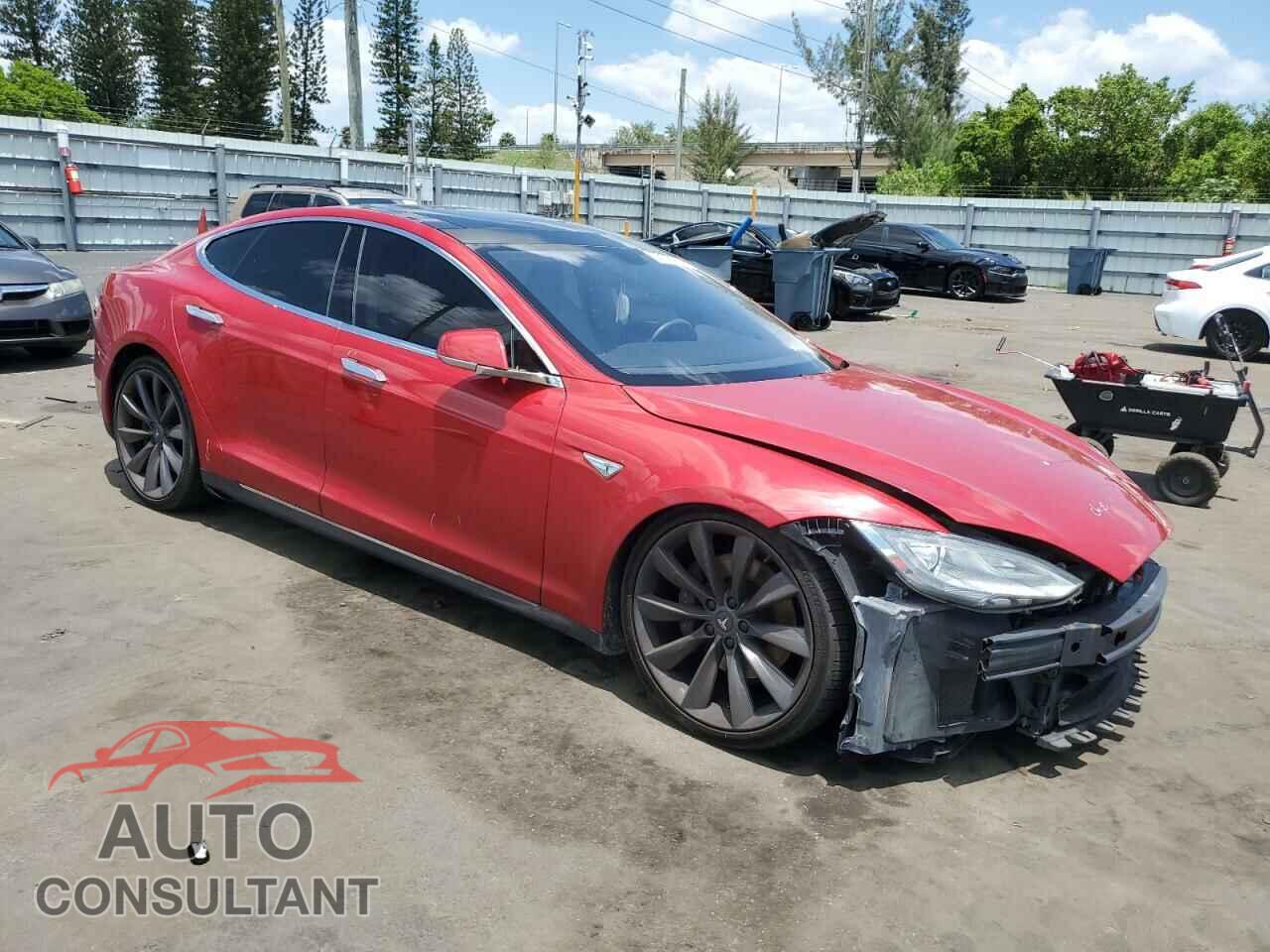 TESLA MODEL S 2013 - 5YJSA1DP9DFP08936