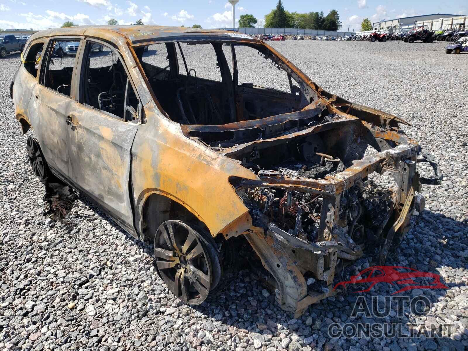 HONDA PILOT 2018 - 5FNYF6H56JB004335