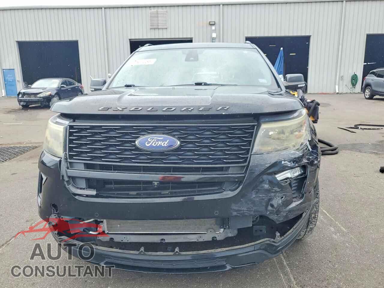 FORD EXPLORER 2018 - 1FM5K8GT7JGB85151