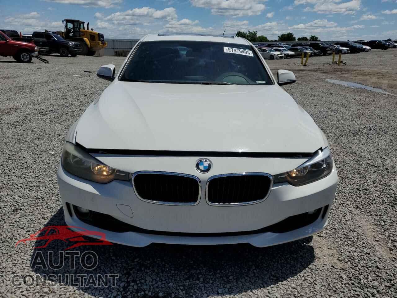 BMW 3 SERIES 2015 - WBA3C3G55FNS76450
