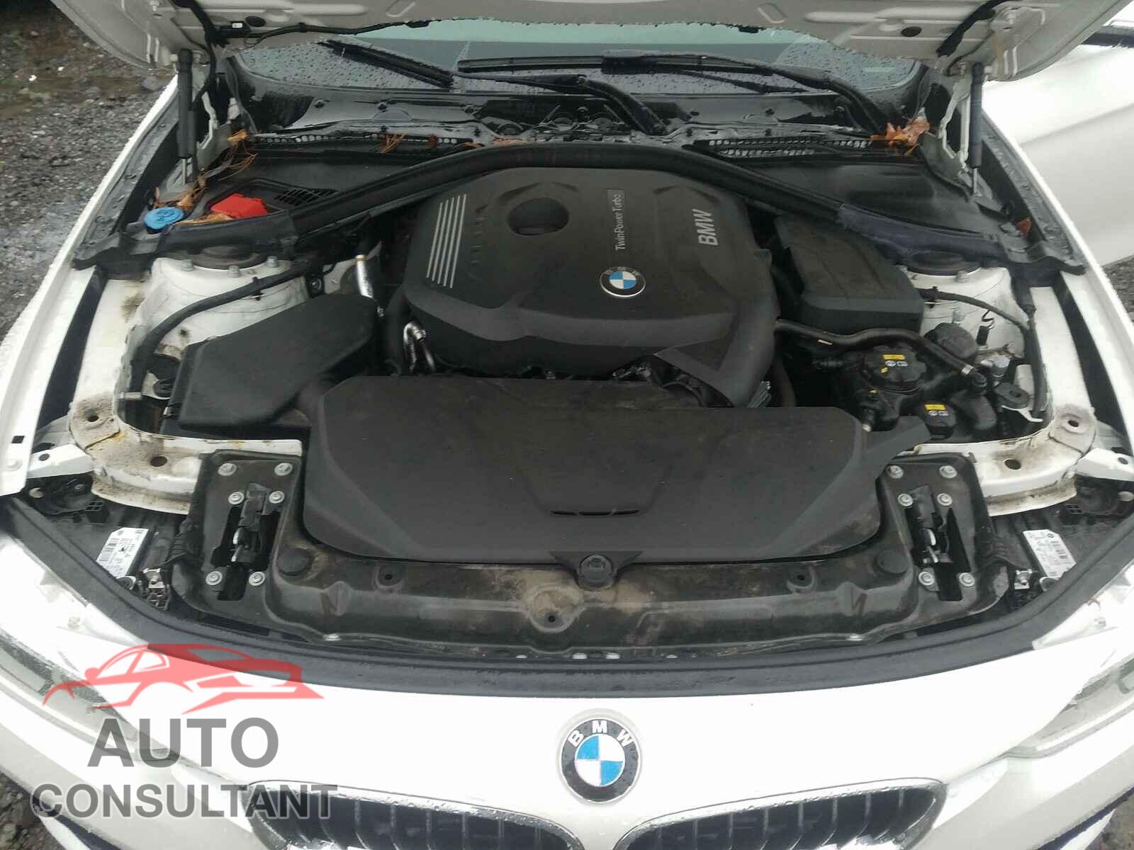BMW 3 SERIES 2017 - WBA8D9C37HA005815