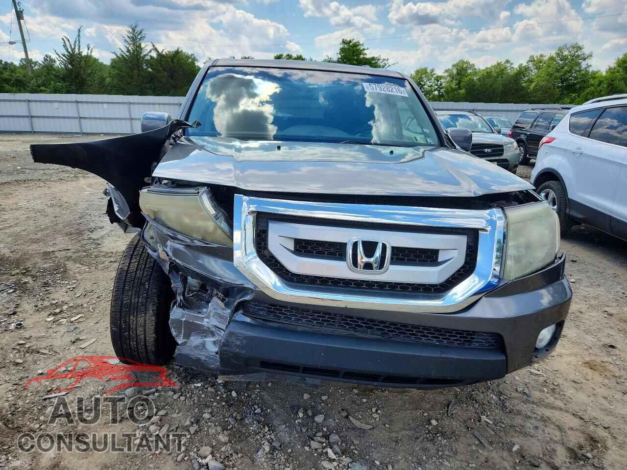 HONDA PILOT 2011 - 5FNYF4H92BB100830