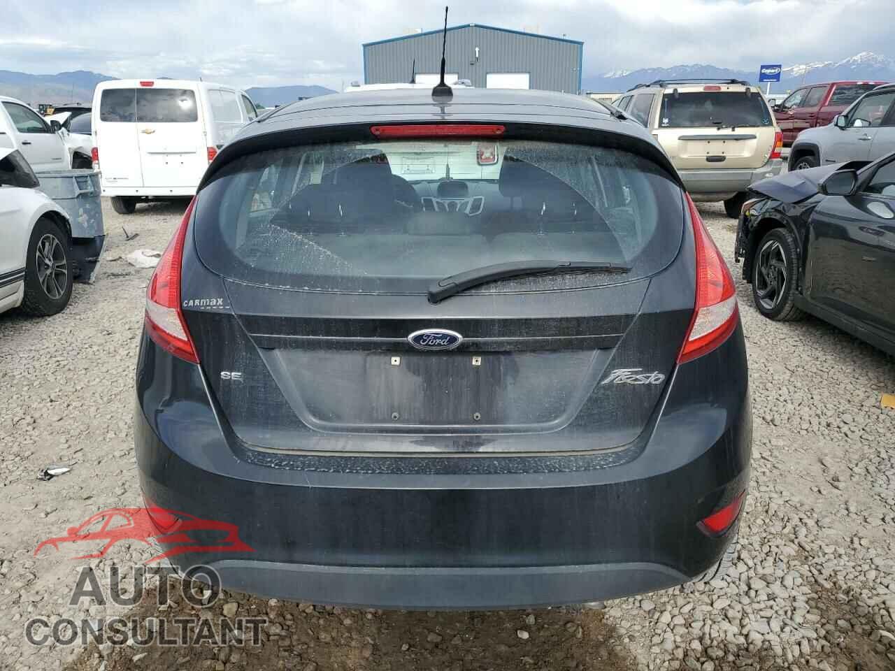 FORD FIESTA 2013 - 3FADP4EJ2DM216060