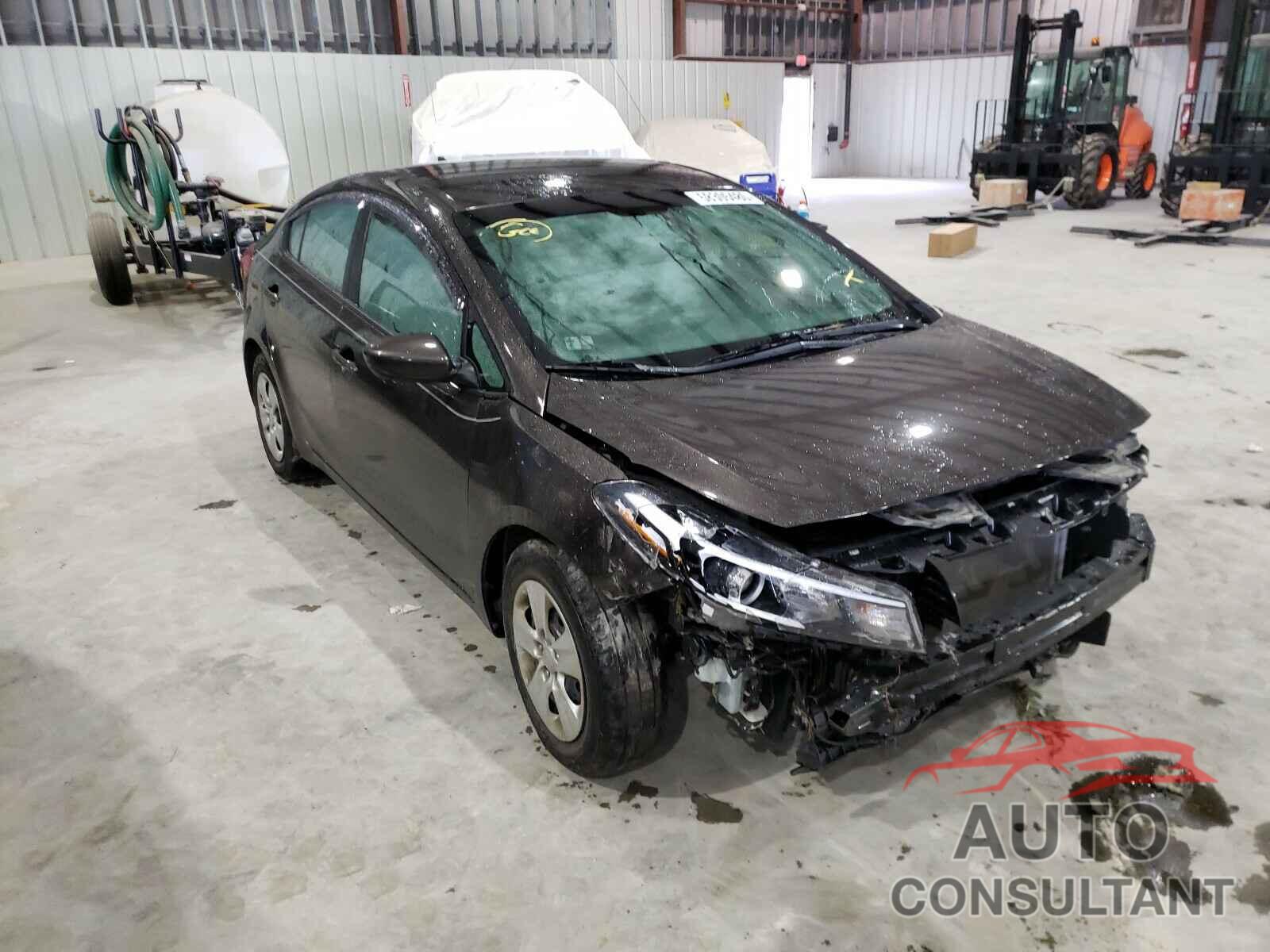 KIA FORTE 2018 - 3KPFK4A74JE169731