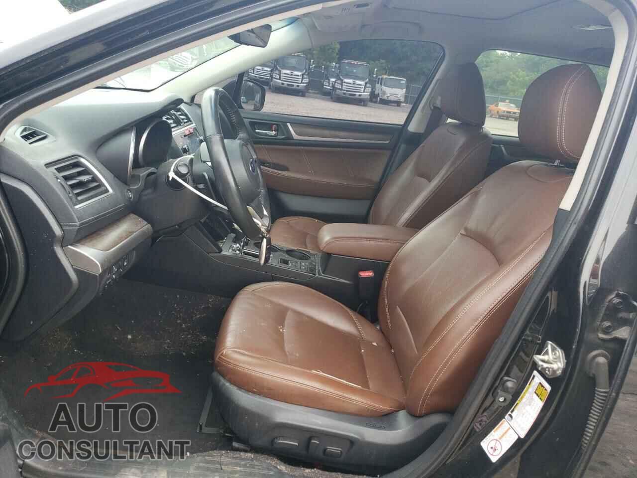 SUBARU OUTBACK 2018 - 4S4BSATC6J3286785