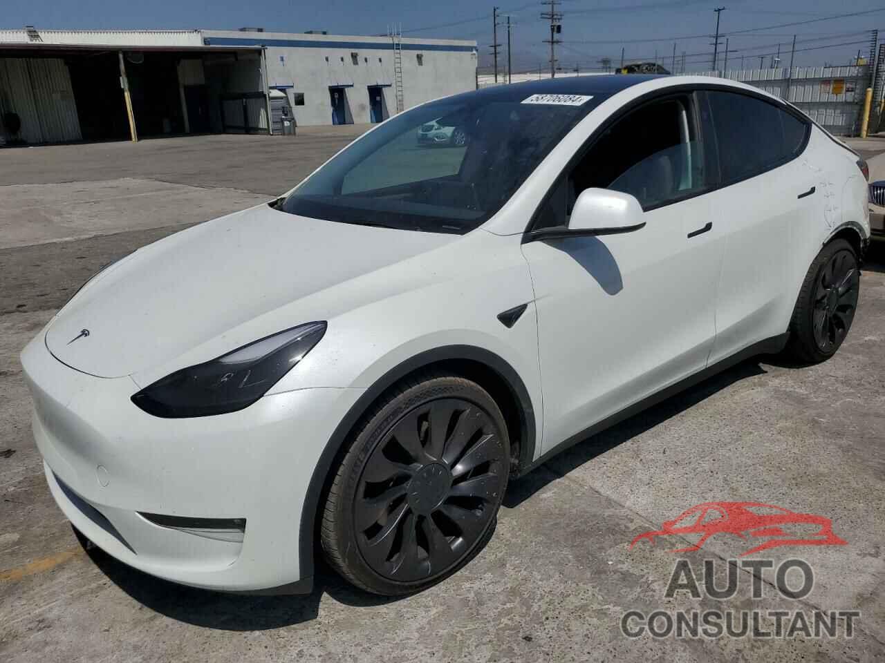 TESLA MODEL Y 2023 - 7SAYGDEF7PF858597