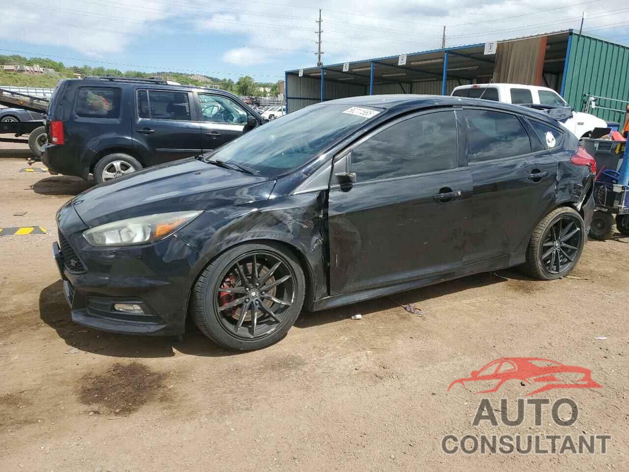 FORD FOCUS 2017 - 1FADP3L98HL348024