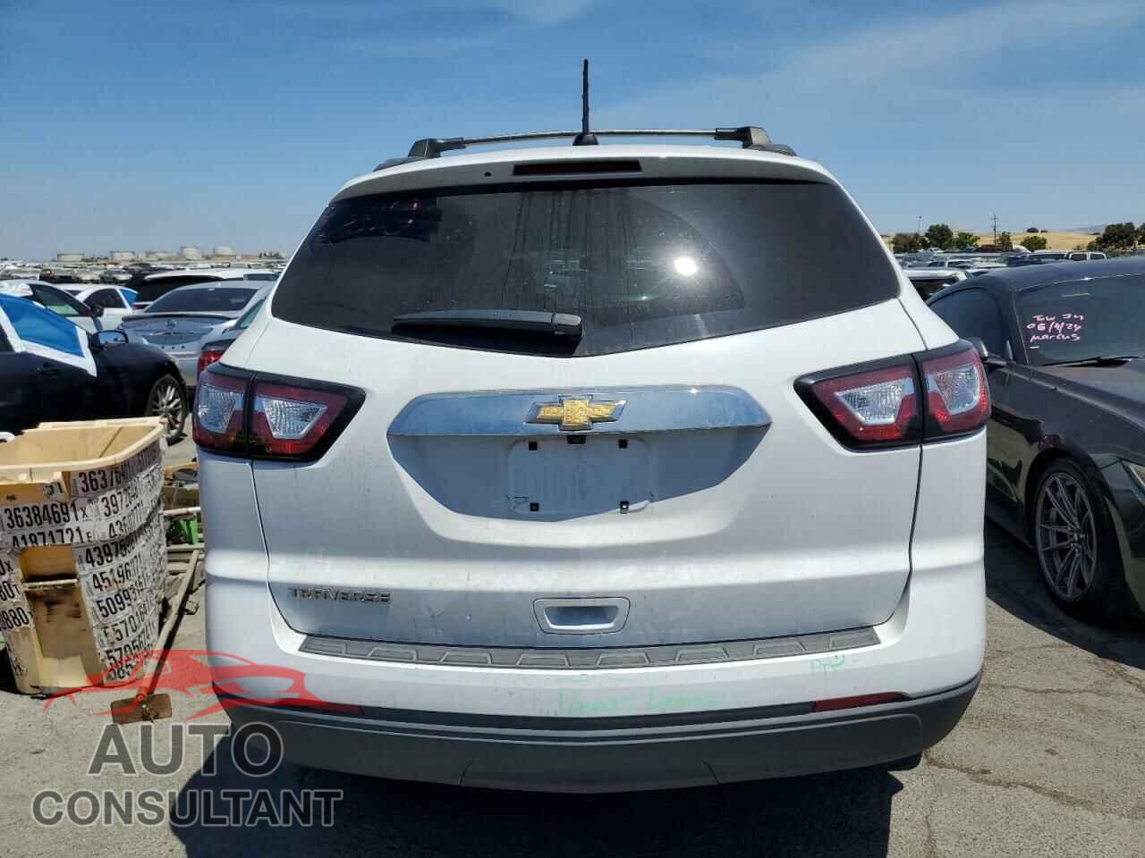 CHEVROLET TRAVERSE 2017 - 1GNKRFED1HJ346696