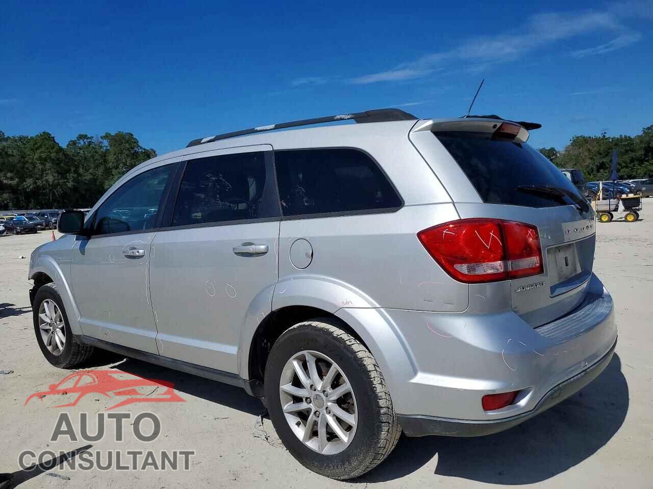 DODGE JOURNEY 2013 - 3C4PDCBB8DT650304