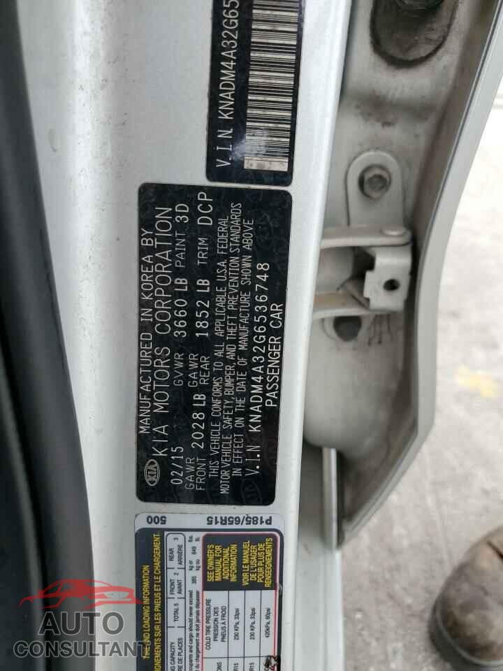 KIA RIO 2016 - KNADM4A32G6536748