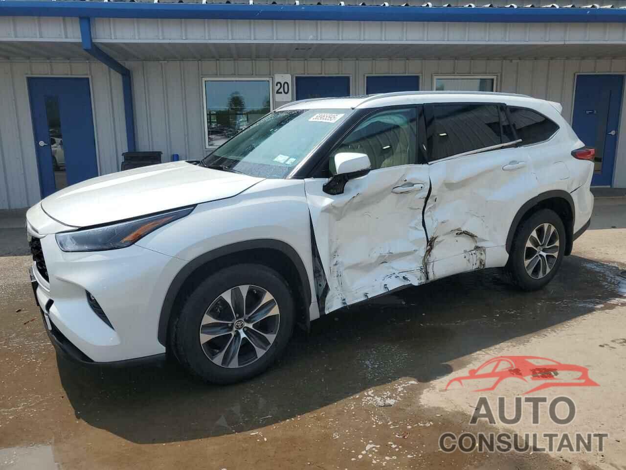 TOYOTA HIGHLANDER 2022 - 5TDGZRBH1NS164177