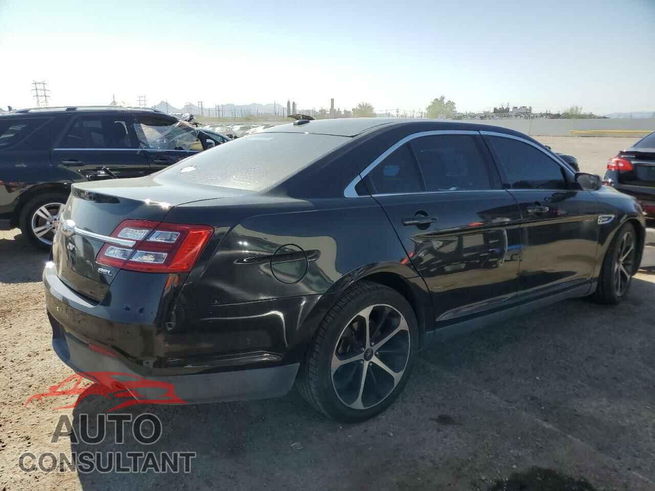 FORD TAURUS 2015 - 1FAHP2E89FG180089