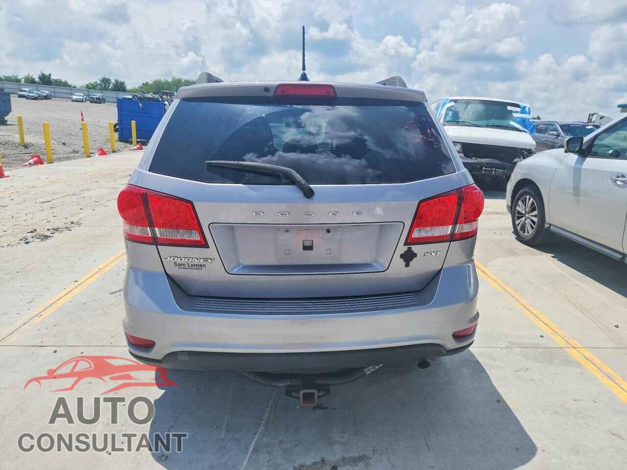 DODGE JOURNEY 2015 - 3C4PDCBB7FT741891