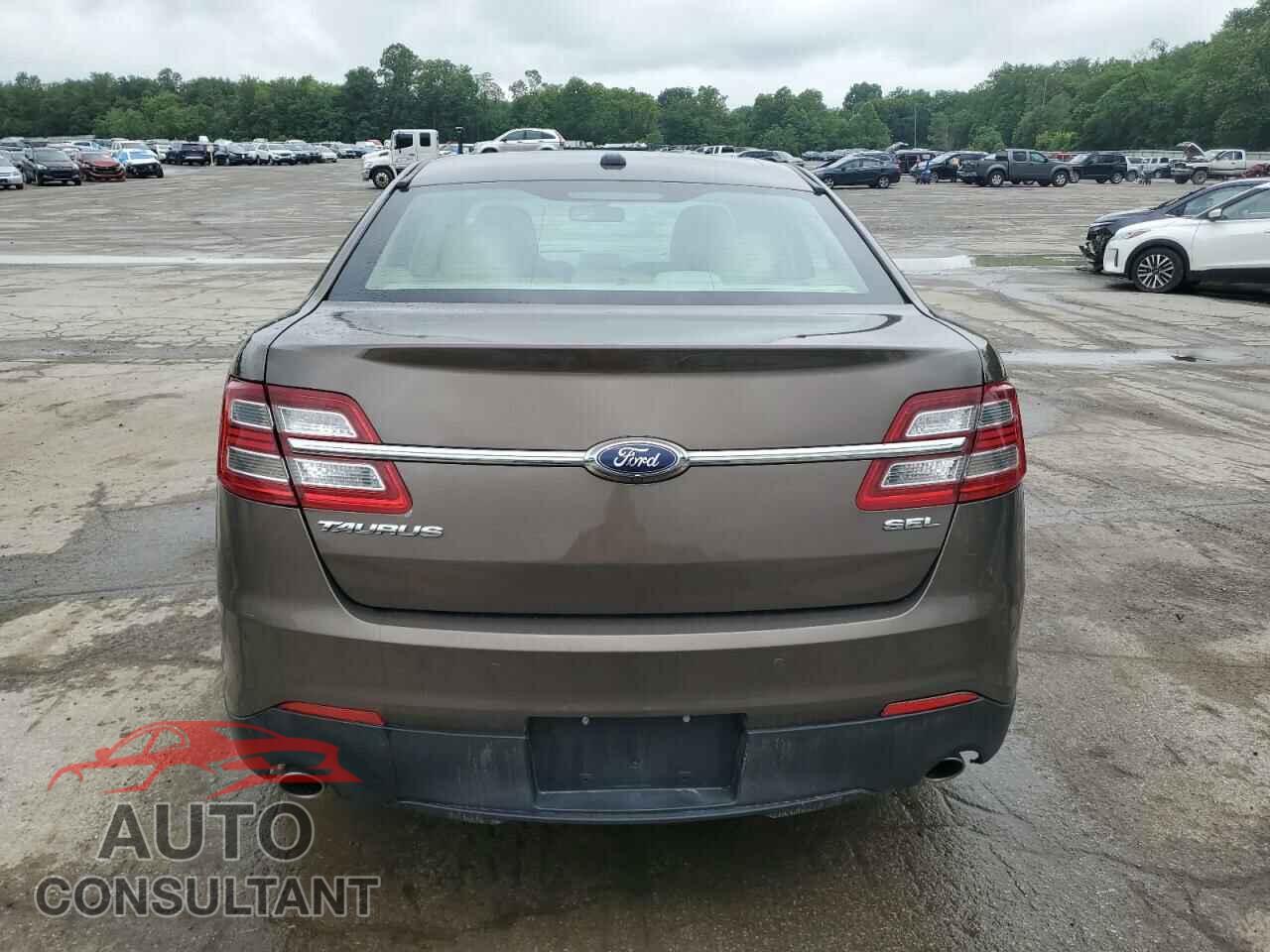 FORD TAURUS 2015 - 1FAHP2E84FG102075