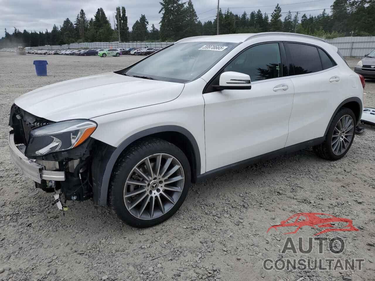 MERCEDES-BENZ GLA-CLASS 2018 - WDCTG4EBXJJ511683