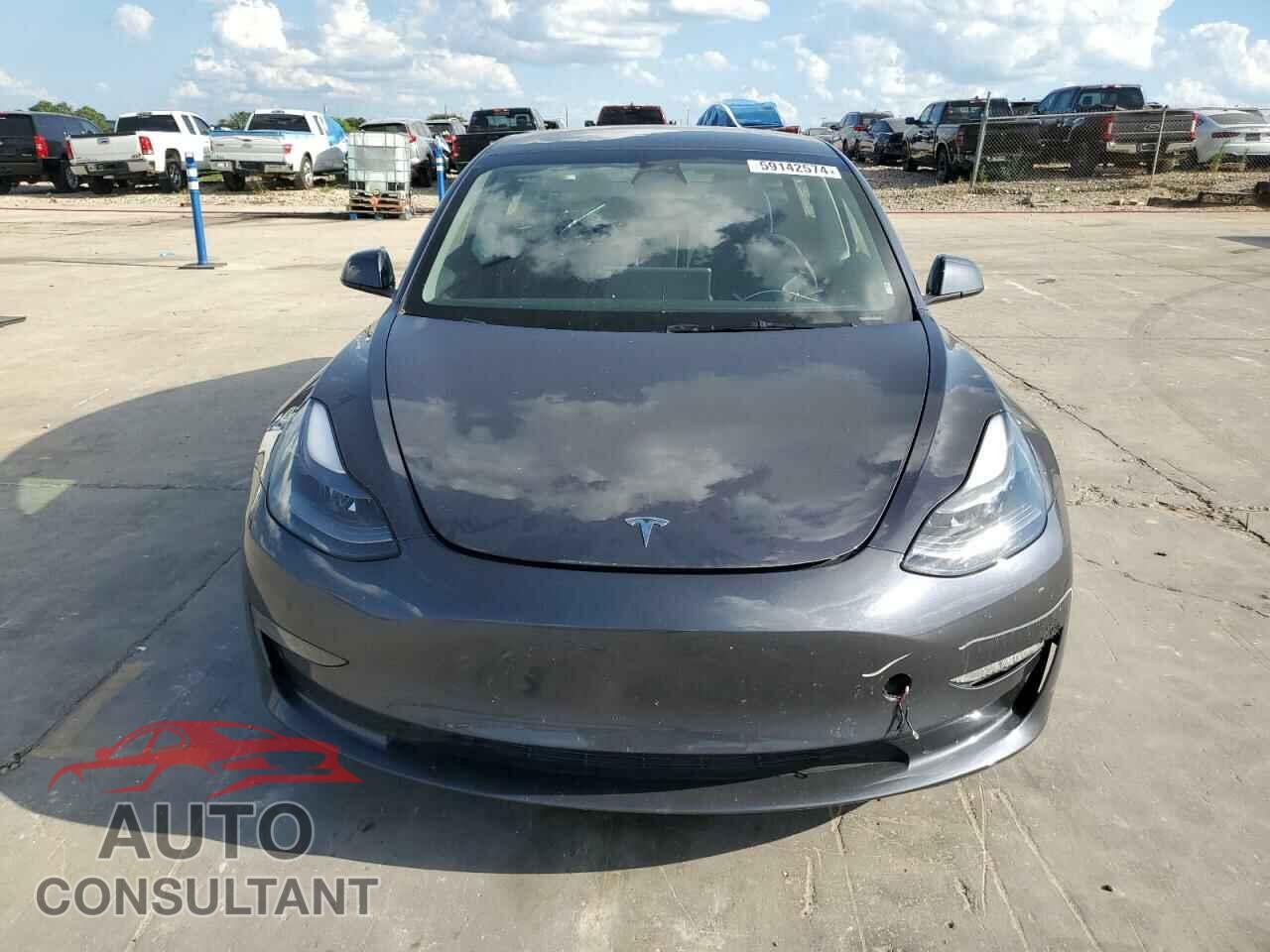 TESLA MODEL 3 2023 - 5YJ3E1EA3PF613084