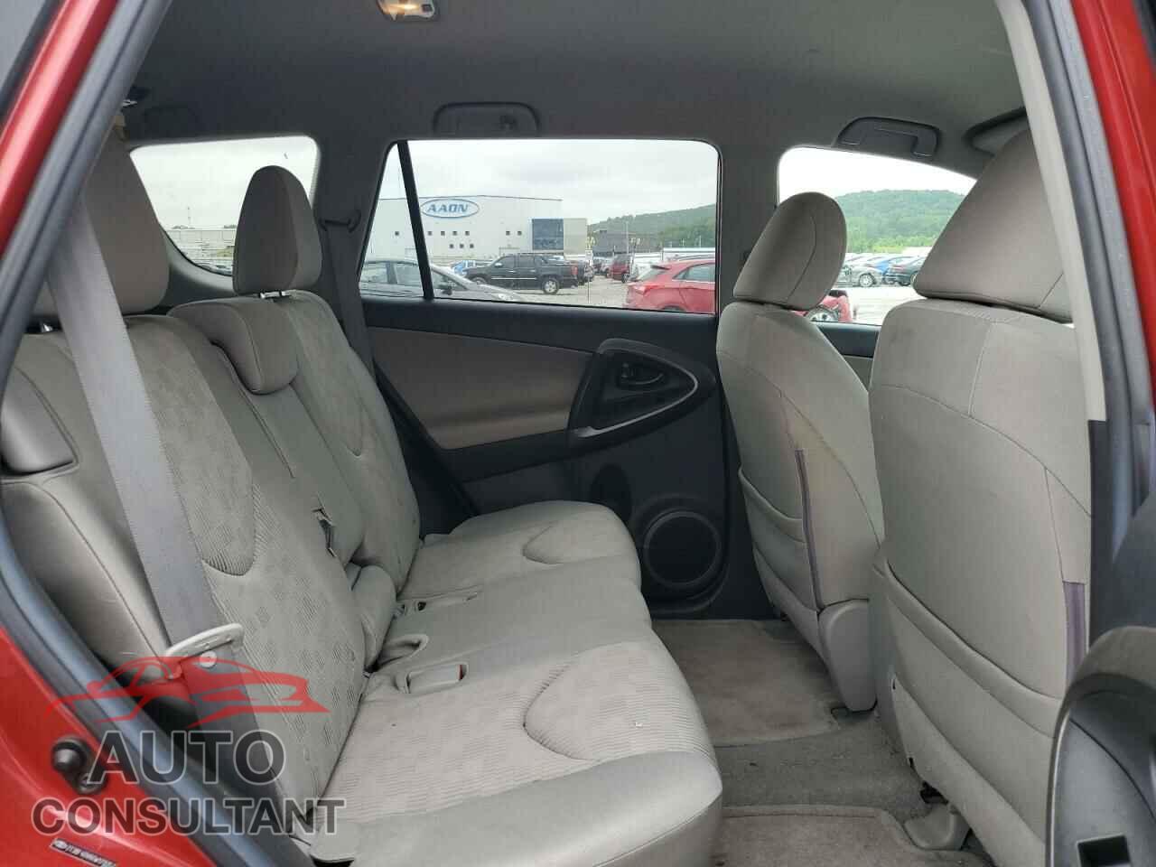 TOYOTA RAV4 2012 - 2T3BF4DV6CW179357