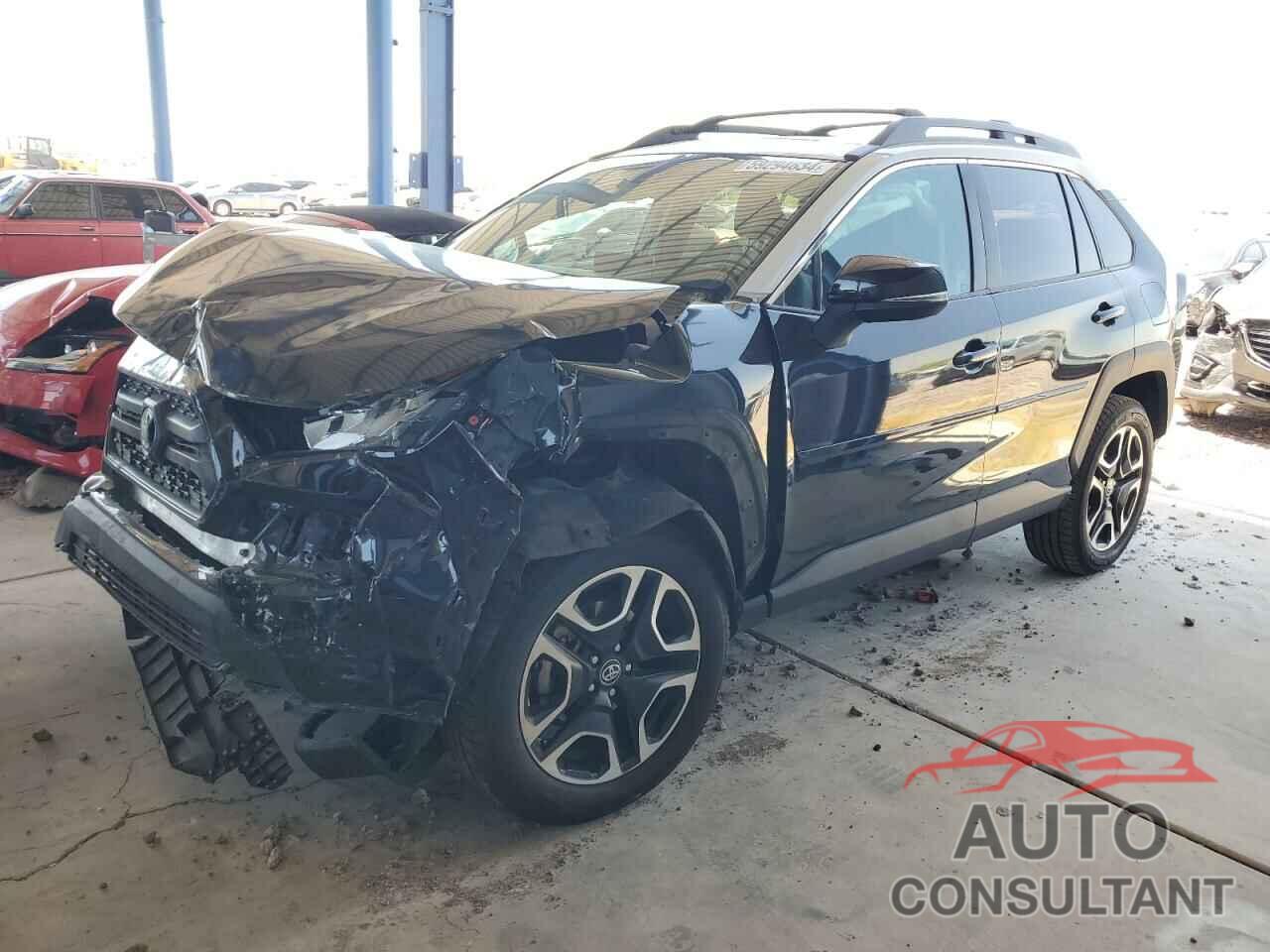 TOYOTA RAV4 2019 - 2T3J1RFV3KC035835