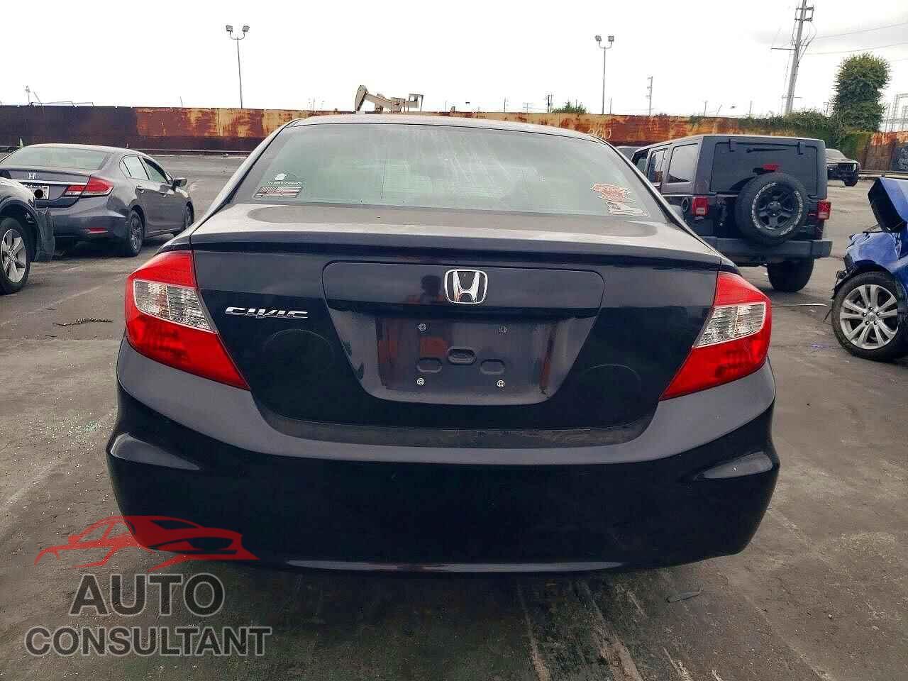 HONDA CIVIC 2012 - 2HGFB2F84CH306861