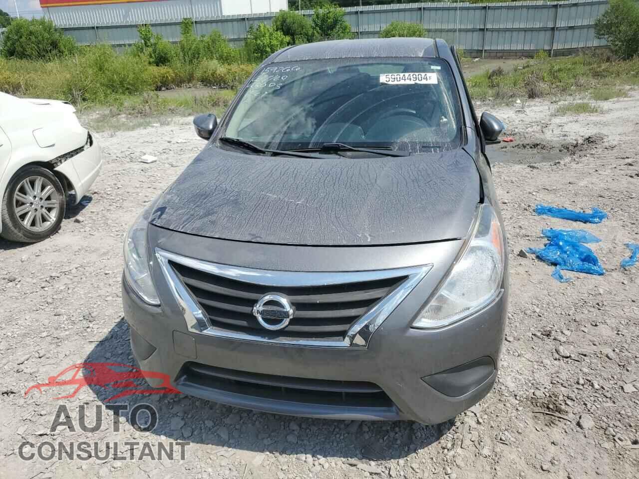 NISSAN VERSA 2018 - 3N1CN7AP1JL830643