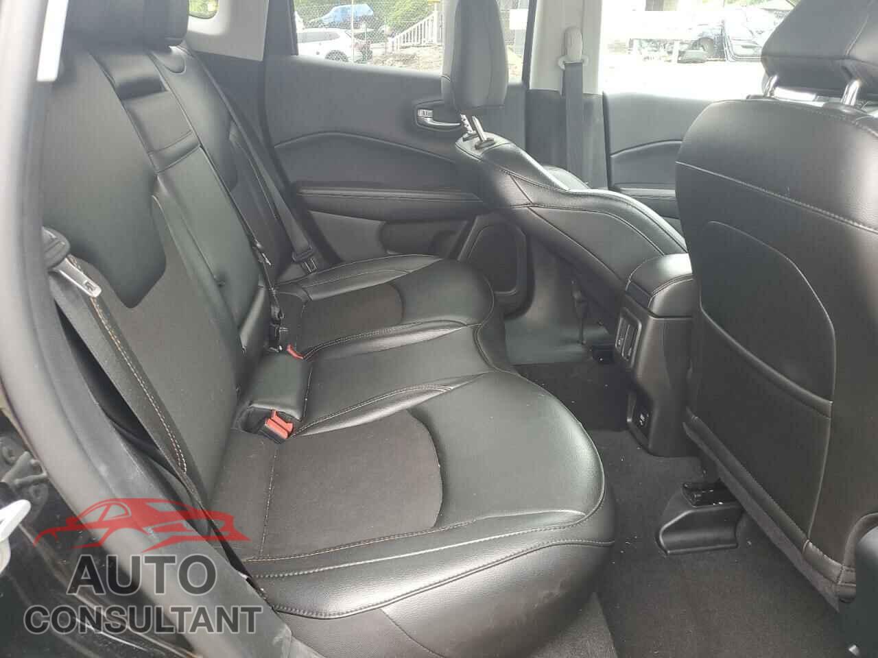 JEEP COMPASS 2020 - 3C4NJDBB1LT153843
