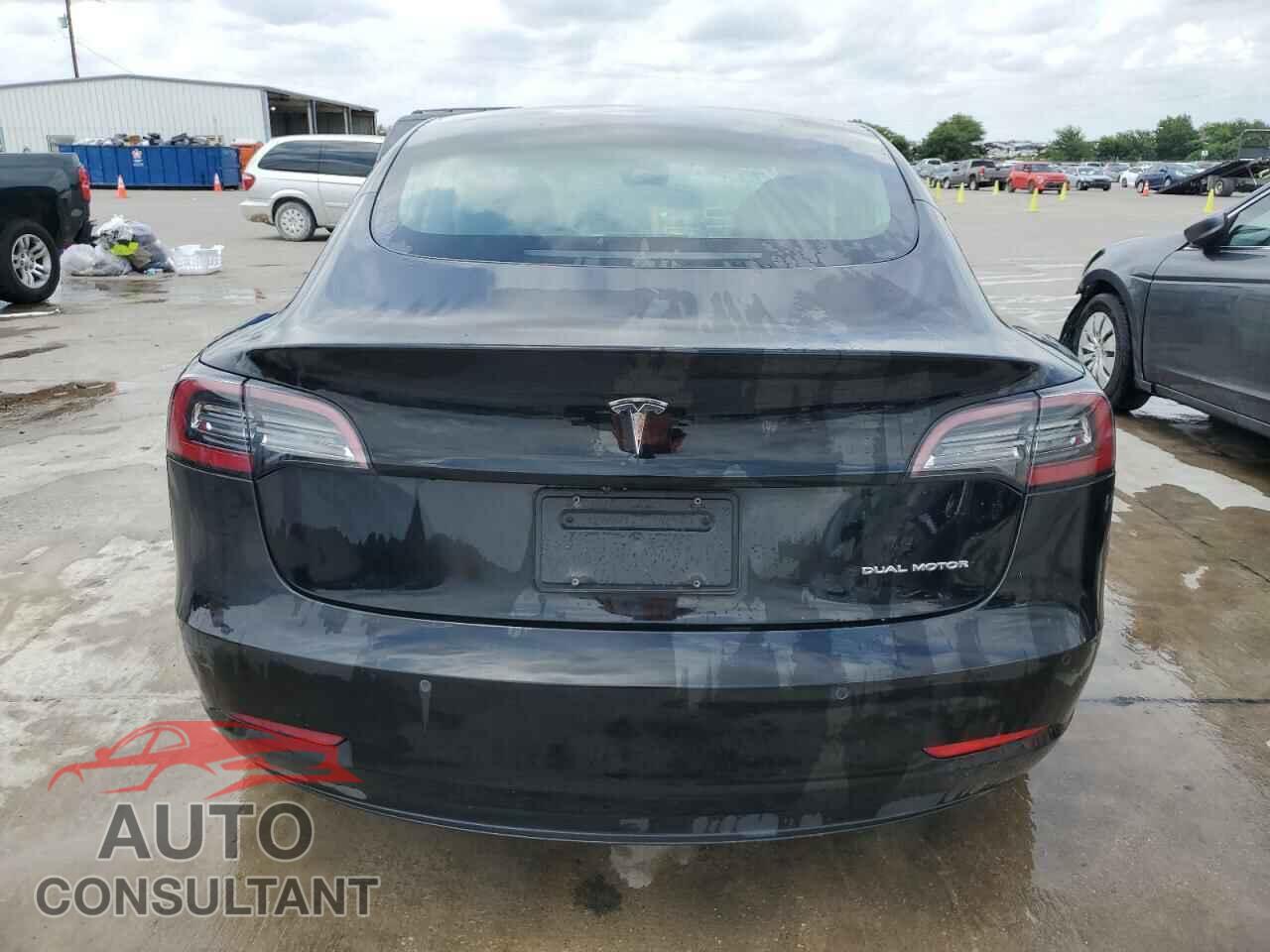 TESLA MODEL 3 2019 - 5YJ3E1EB0KF359268