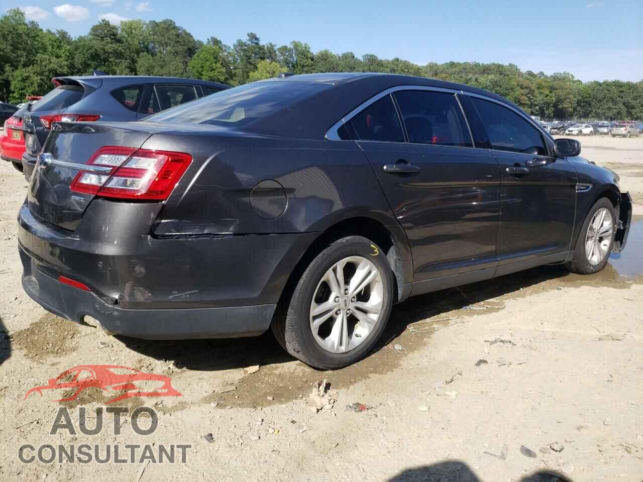 FORD TAURUS 2017 - 1FAHP2E89HG102673