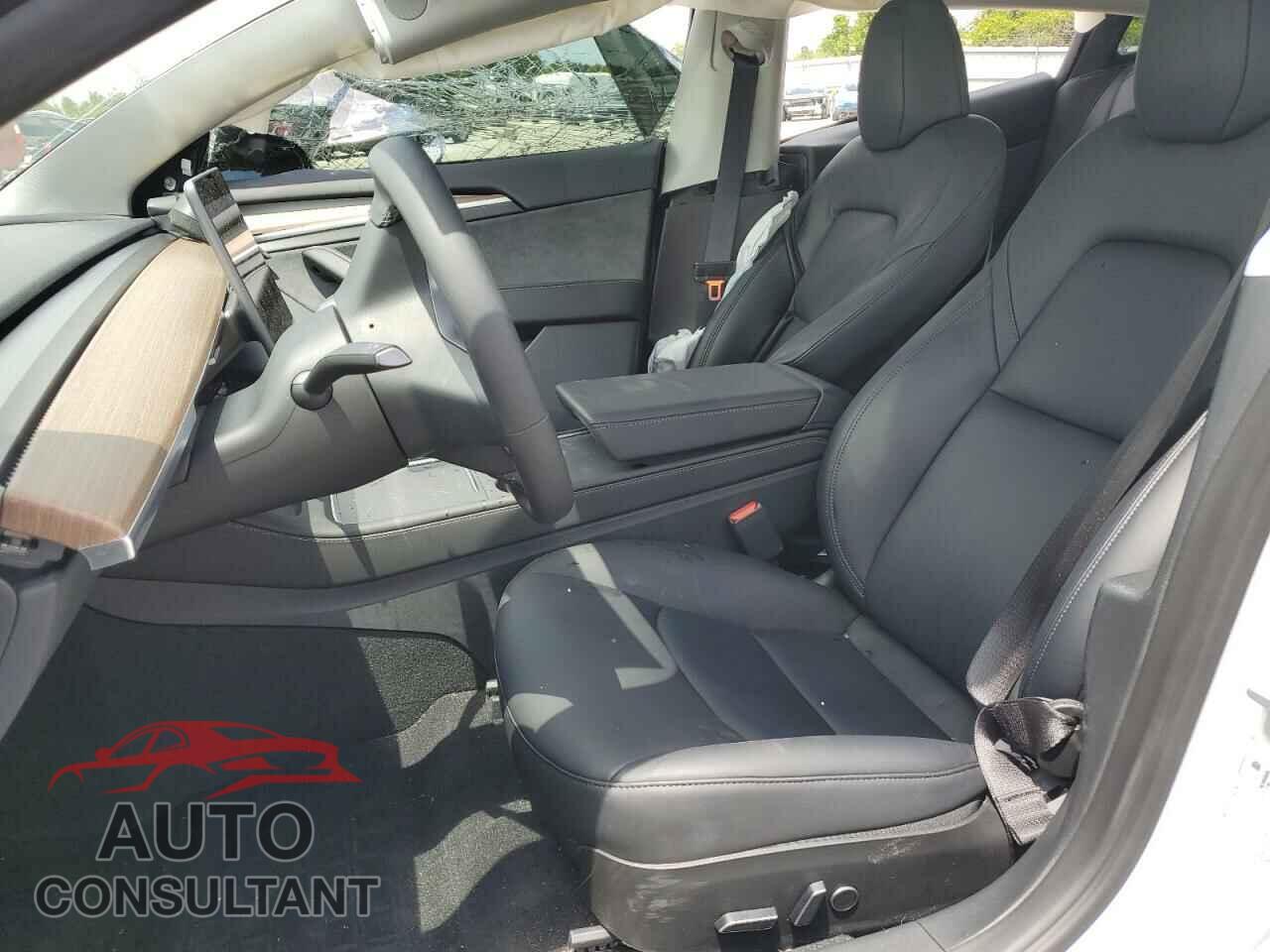 TESLA MODEL 3 2023 - 5YJ3E1EAXPF567575