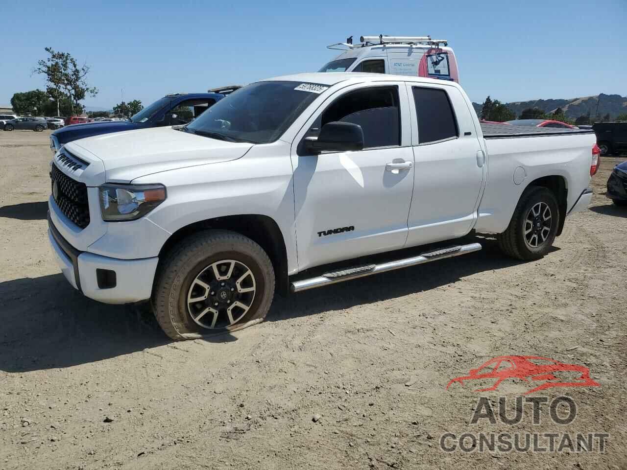 TOYOTA TUNDRA 2018 - 5TFRM5F1XJX128909