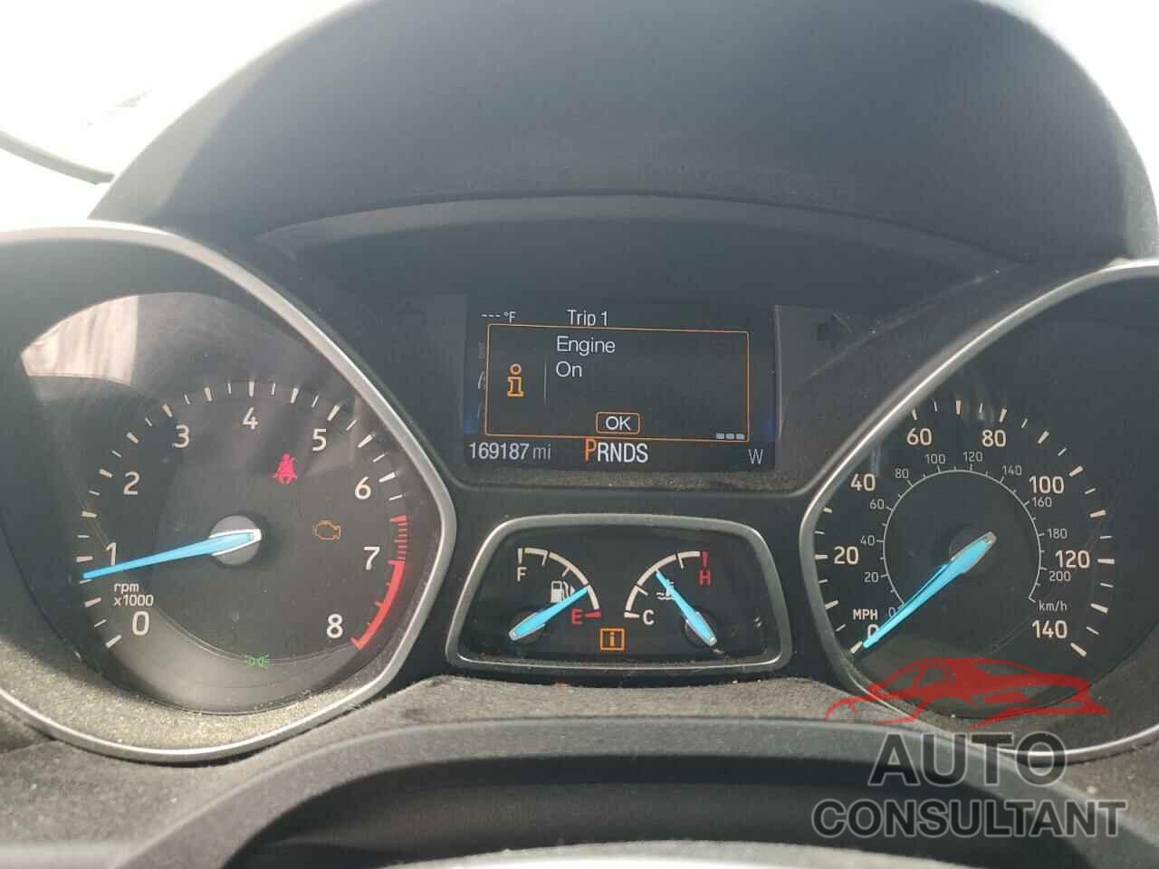 FORD ESCAPE 2017 - 1FMCU0F7XHUA08550