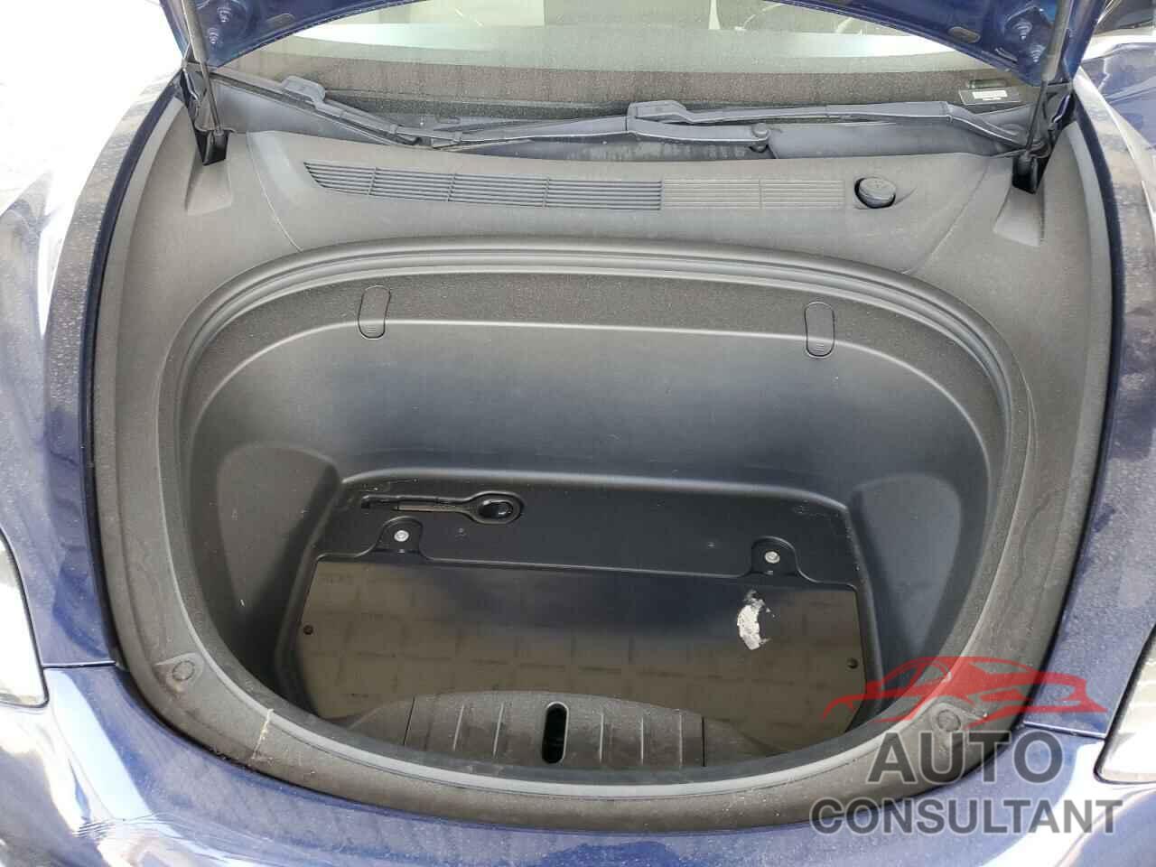 TESLA MODEL 3 2018 - 5YJ3E1EB0JF081051