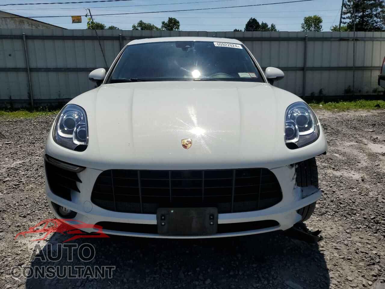 PORSCHE MACAN 2018 - WP1AA2A55JLB00536