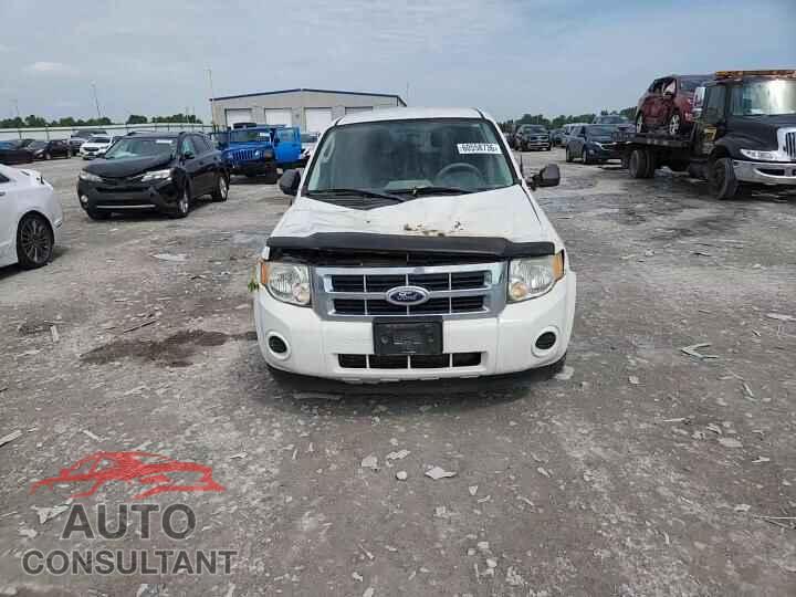 FORD ESCAPE 2011 - 1FMCU0C78BKC61700