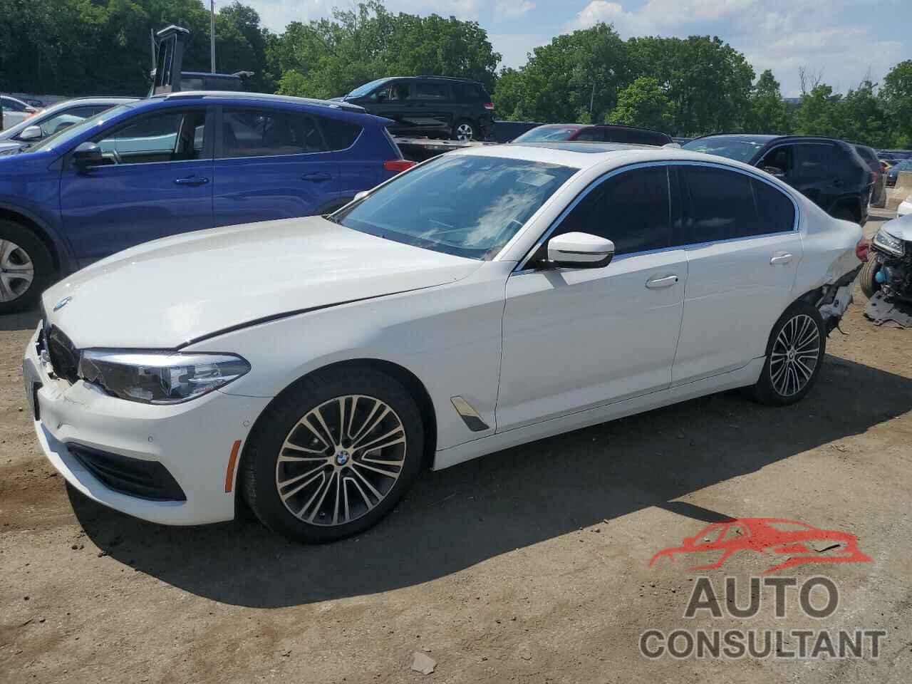 BMW 5 SERIES 2019 - WBAJA7C55KWC77468