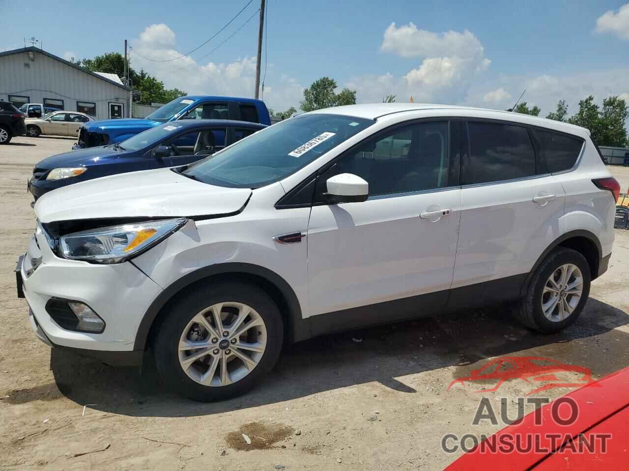 FORD ESCAPE 2019 - 1FMCU0GD8KUA68483