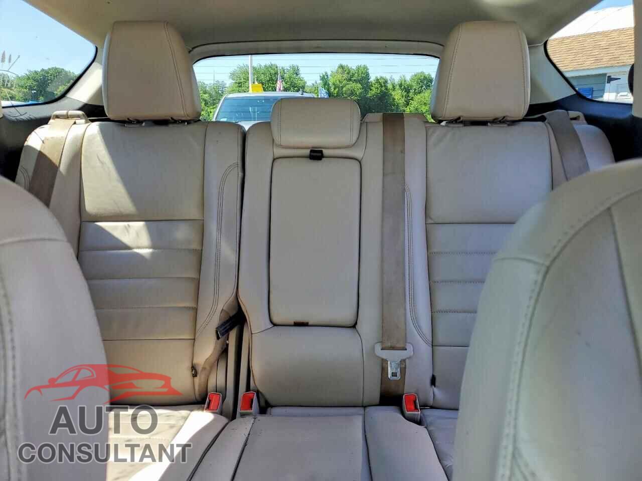 FORD ESCAPE 2016 - 1FMCU9J91GUC49540