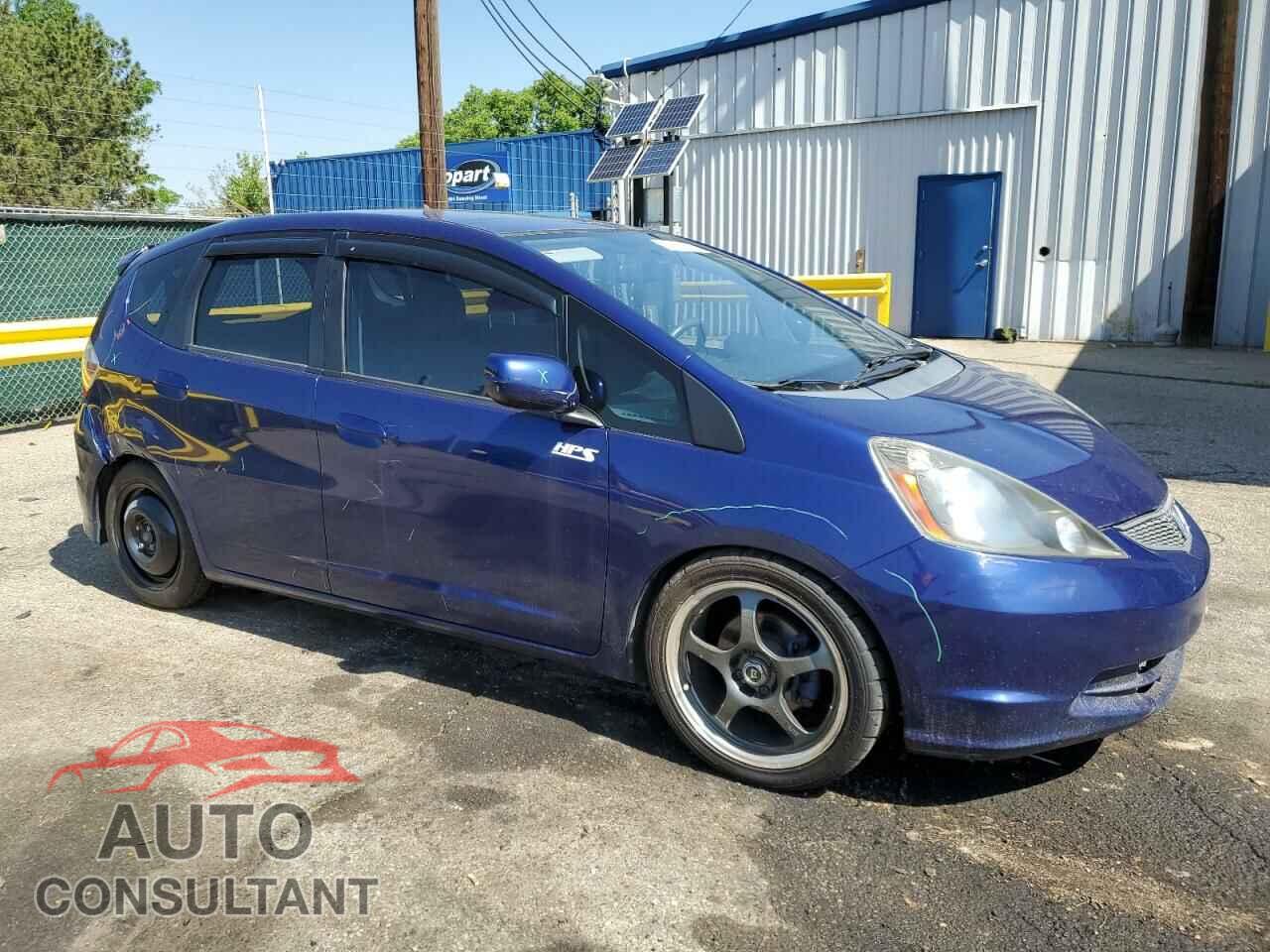 HONDA FIT 2013 - JHMGE8G30DC064671