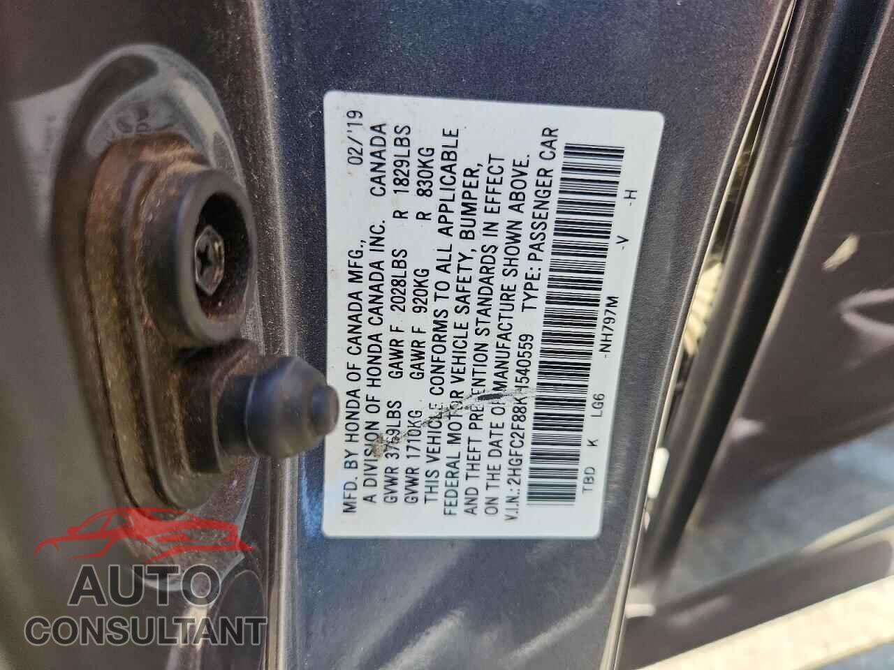 HONDA CIVIC 2019 - 2HGFC2F88KH540559