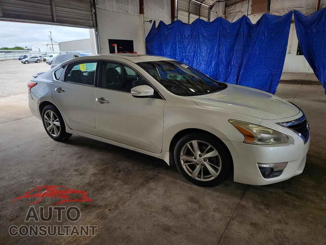 NISSAN ALTIMA 2013 - 1N4AL3AP3DC915539