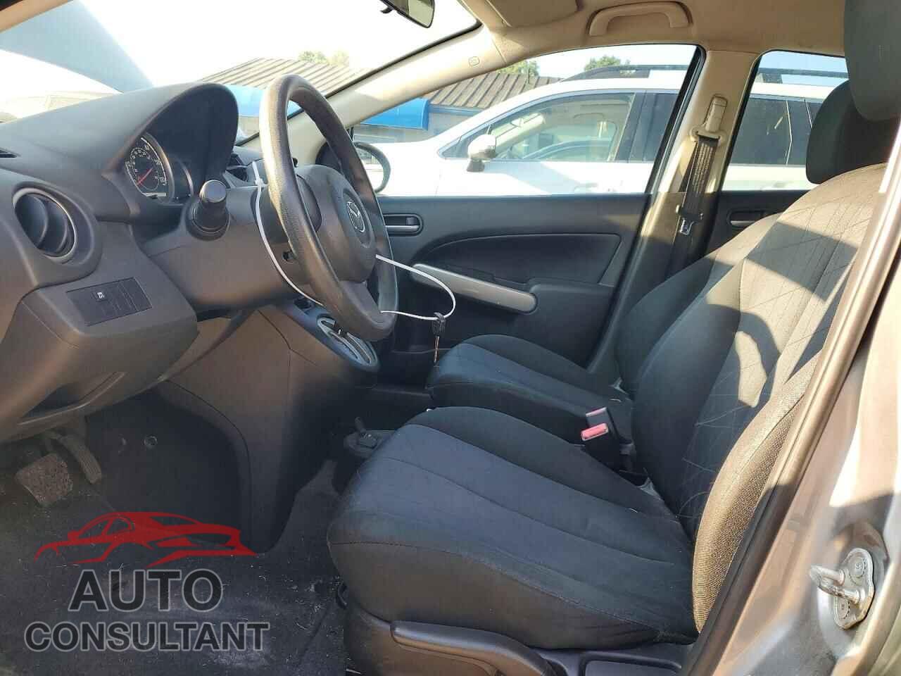 MAZDA 2 2014 - JM1DE1KY4E0184636