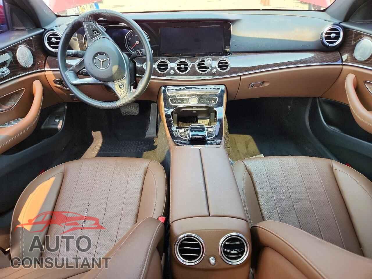 MERCEDES-BENZ E-CLASS 2017 - WDDZF4KB2HA193517