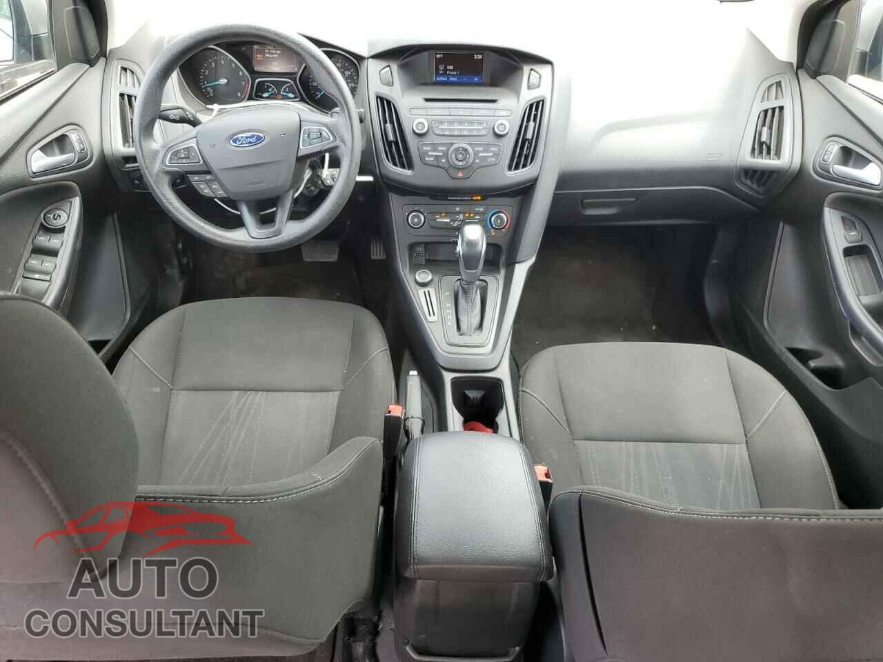 FORD FOCUS 2016 - 1FADP3F2XGL365517