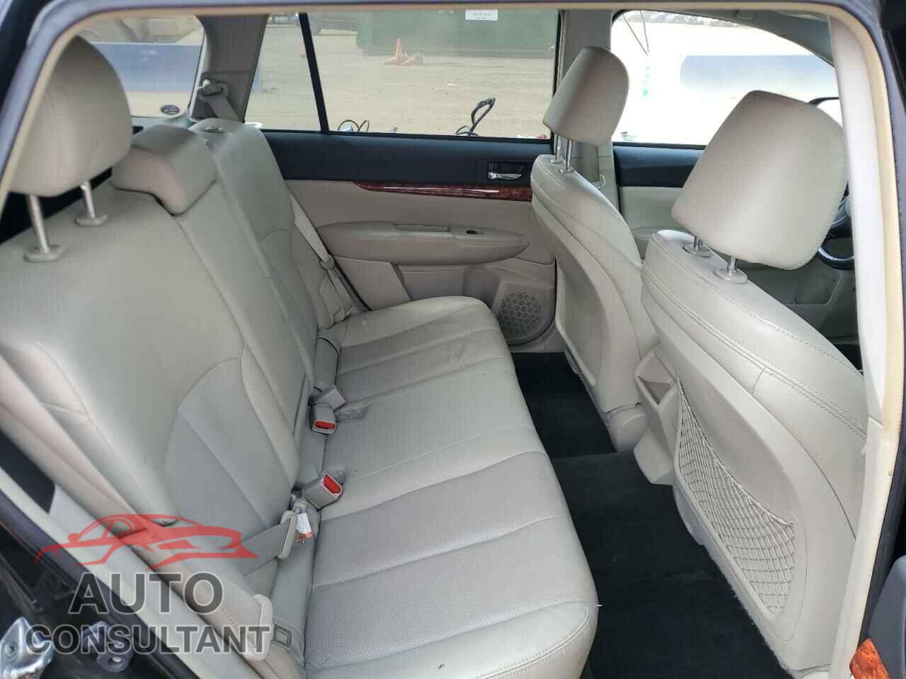SUBARU OUTBACK 2012 - 4S4BRBKC3C3240885
