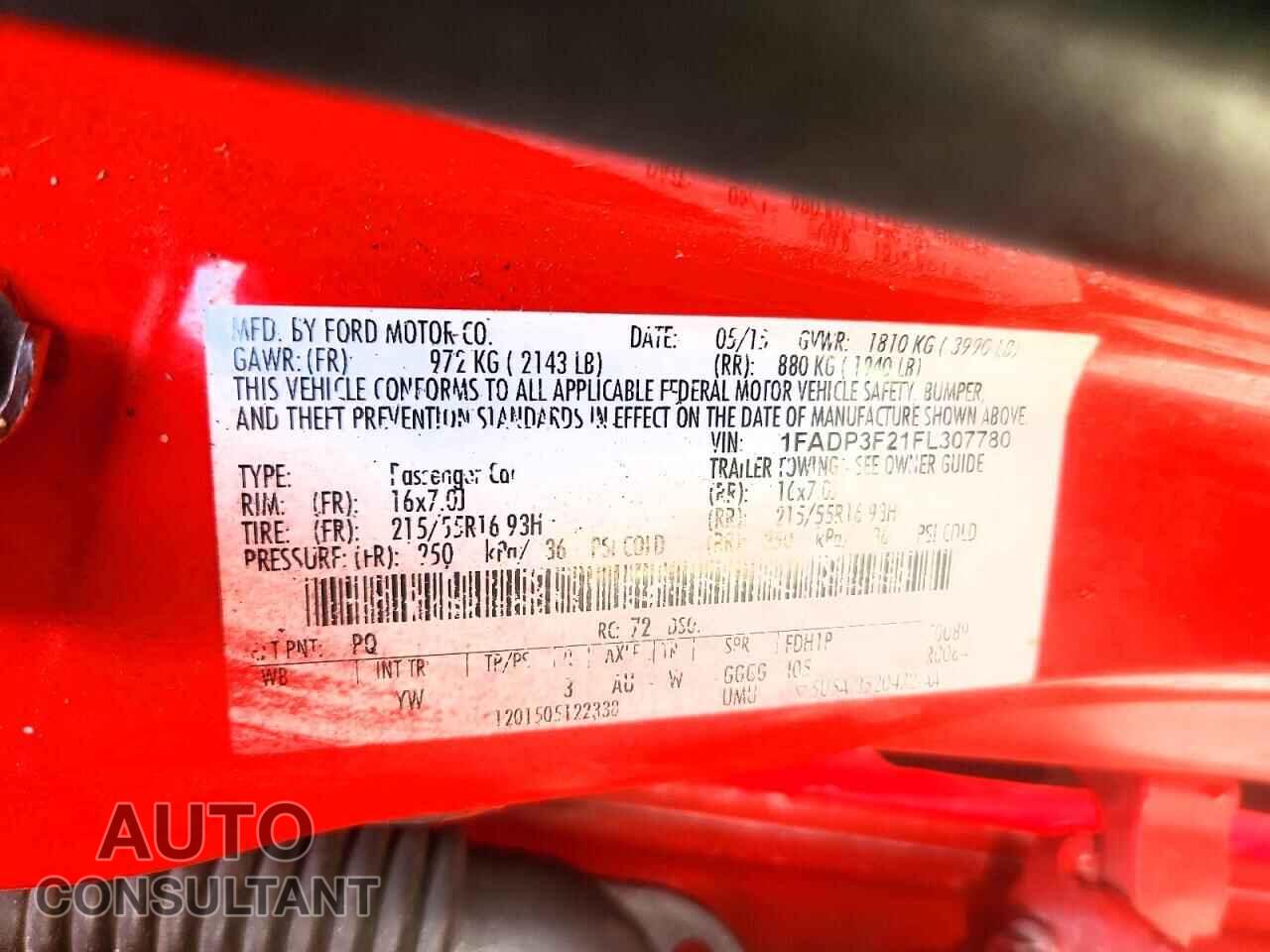 FORD FOCUS 2015 - 1FADP3F21FL307780