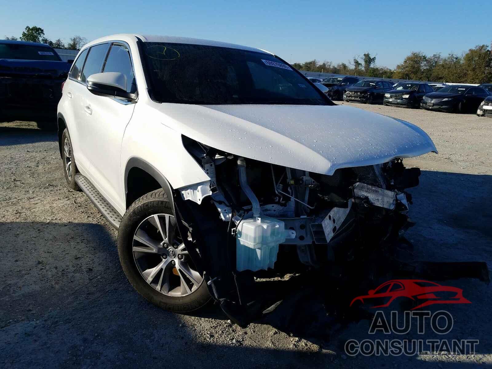 TOYOTA HIGHLANDER 2018 - 5TDZARFHXJS040820