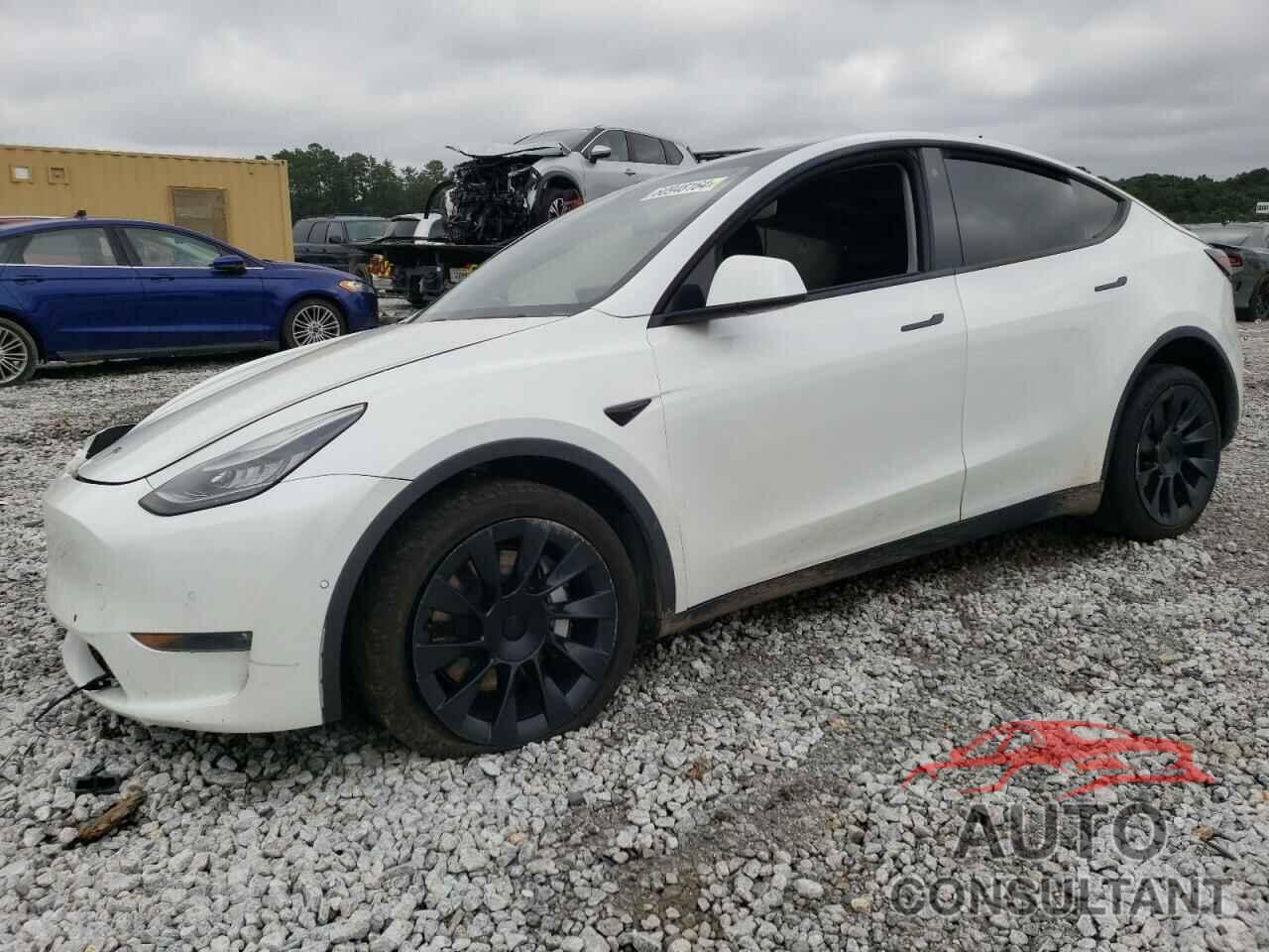 TESLA MODEL Y 2020 - 5YJYGDEE7LF010900